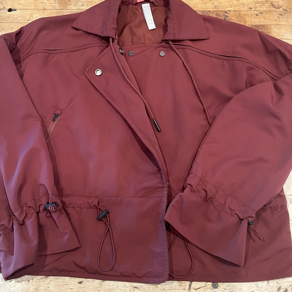 Women's Burgundy Jacket